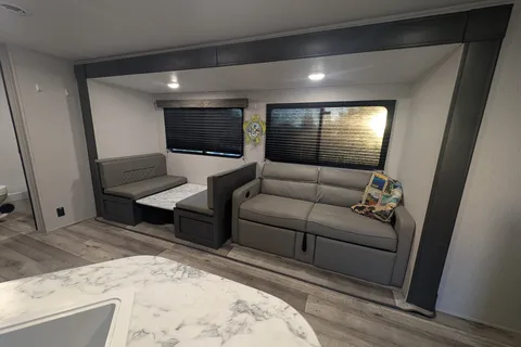 Andrea's Dutchmen Aspen Travel Trailer