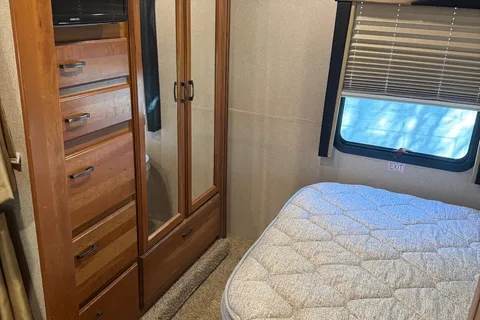 Wade's Jayco Greyhawk Class C