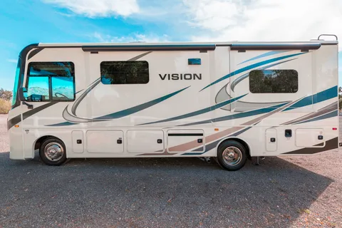 2021 Entegra Coach Sleeps 8
