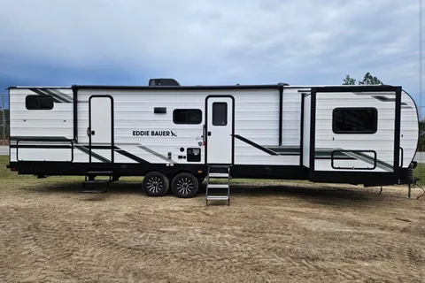 2 Bedroom 1.5 Bath Eddie Bauer Luxury