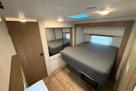2 Bedroom 1.5 Bath Eddie Bauer Luxury
