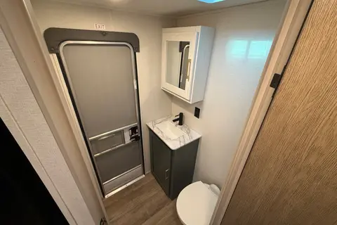 2 Bedroom 1.5 Bath Eddie Bauer Luxury