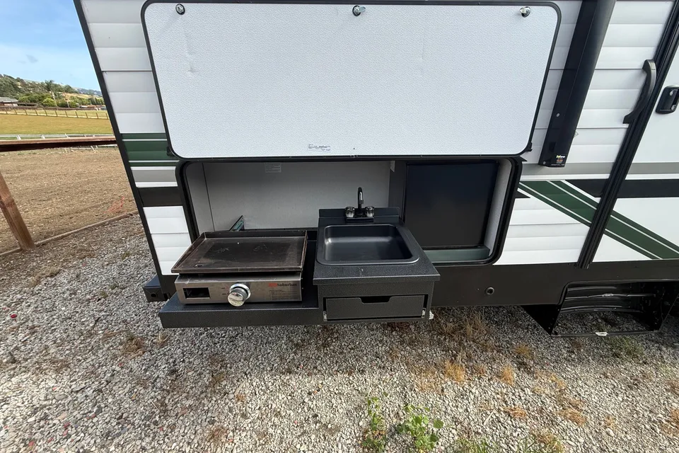 2 Bedroom 1.5 Bath Eddie Bauer Luxury
