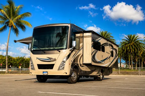 🏕️ Perfect Adventure Awaits! | 2019 Thor Windsport 29M