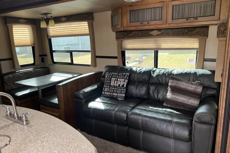 Kevin's Western Country RB26 Travel Trailer