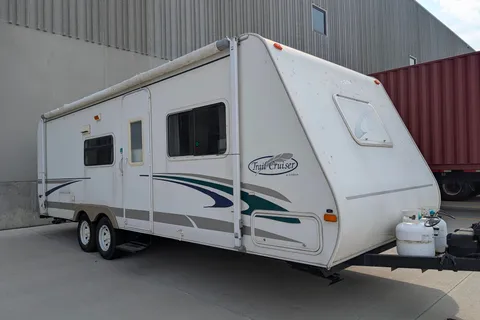 Poirier family R-Vision Trail vision Roulotte