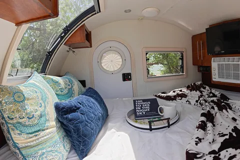 Cozy Teardrop Escape — A/C, Pet-Friendly, Fully Loaded