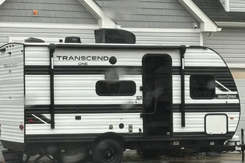 Matthew's Grand Design Trandscend One 151bh Travel Trailer