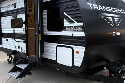 Matthew's Grand Design Trandscend One 151bh Travel Trailer
