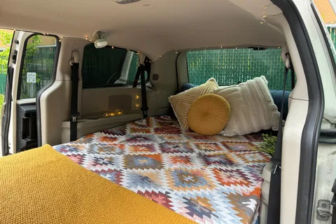 Vincent Dodge Caravan Campervan