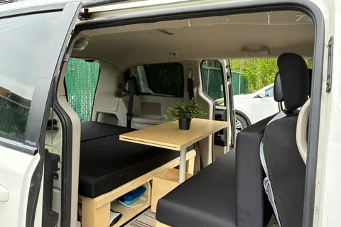 Vincent Dodge Caravan Campervan