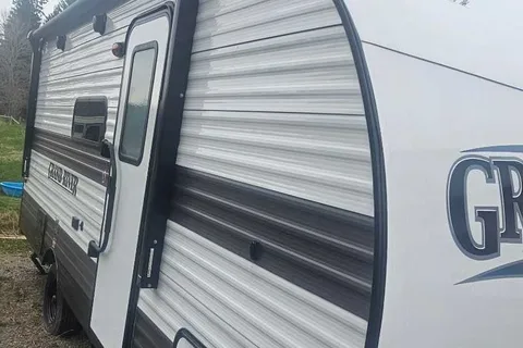 Welcome to 'The Burger' Grand River Bunkhouse Trailer with the luxuries of home.