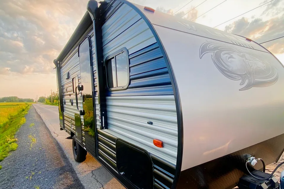 Enjoy the Great Outdoors in the Wolfpup!!