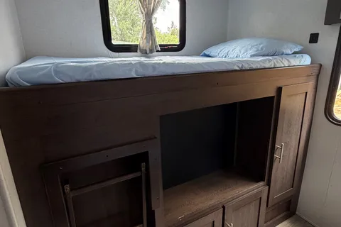 The Wildwood Bunkhouse Retreat