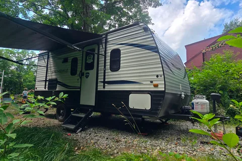 The Campfire Companion Bunkhouse
