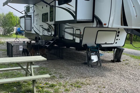 Bruno's Forest River sabre Fifth Wheel