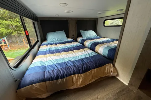 Bruno's Forest River sabre Fifth Wheel