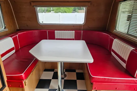 Retro - Ready to go!