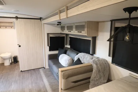 Luxury Twilight 2620 Travel Trailer – Private Queen Suite + Slide-Out