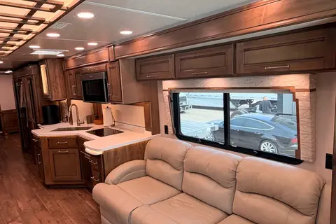 Victor's Entegra Coach Aspire 44R Class A