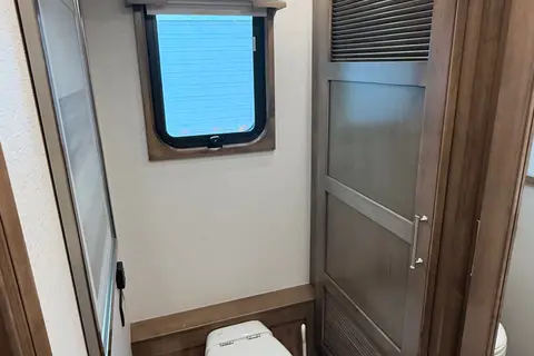Victor's Entegra Coach Aspire 44R Class A
