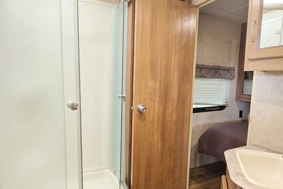Brady's Coachmen Catalina Legacy Edition Travel Trailer