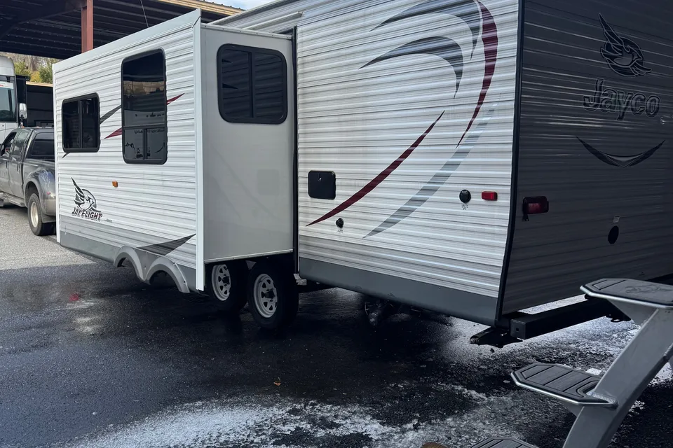 Cole's Jayco Jay Flight 26BHS Travel Trailer