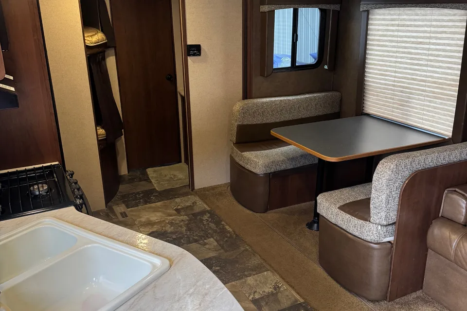 Cole's Jayco Jay Flight 26BHS Travel Trailer