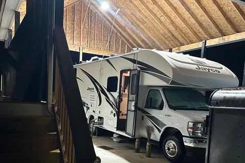 Edgar's Jayco redhawk Class C