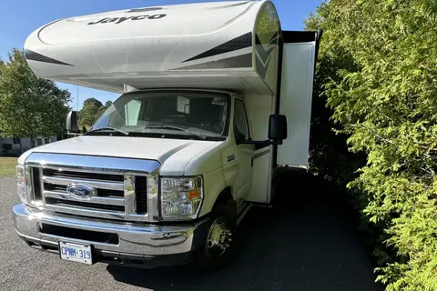 "Living The Dream" Jayco Jayco Redhawk 29XK Class C
