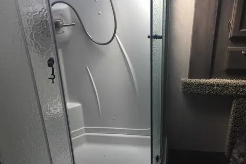 Michael's Winnebago Mini Winni Fifth Wheel