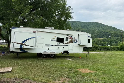 RV Helicarrier (Luxury Family Adventure RV)