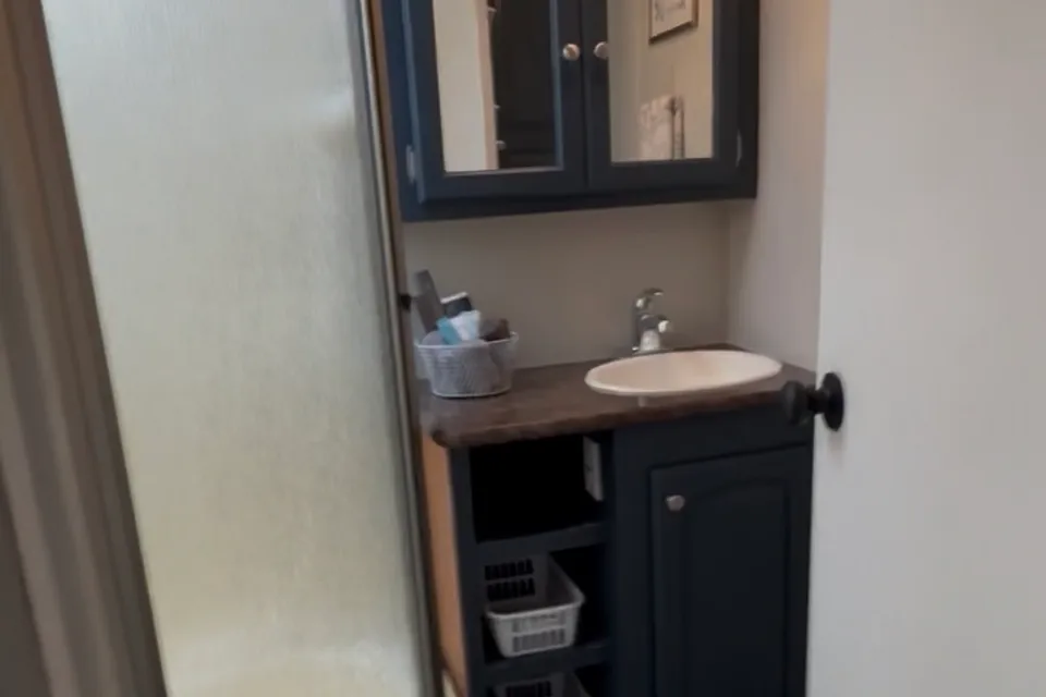 RV Helicarrier (Luxury Family Adventure RV)