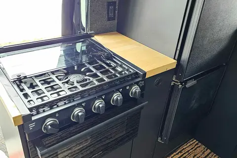 Roxanne's van