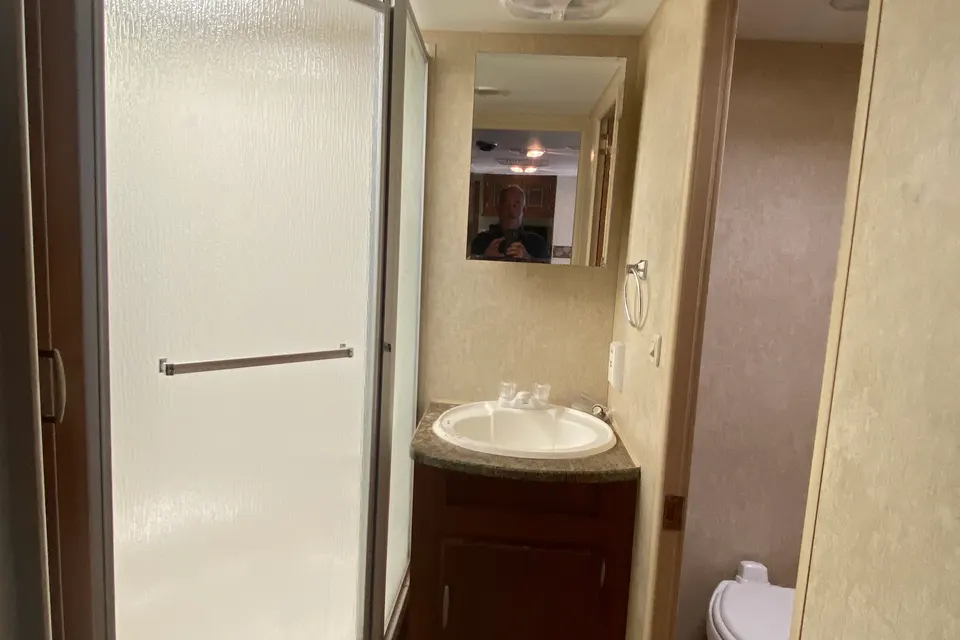 Get Into The GMRVTOW Wilderness 270RBS Travel Trailer