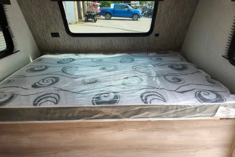 Jeff's 2023 Sportsmen 191BHK Travel Trailer