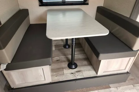 Jeff's 2023 Sportsmen 191BHK Travel Trailer
