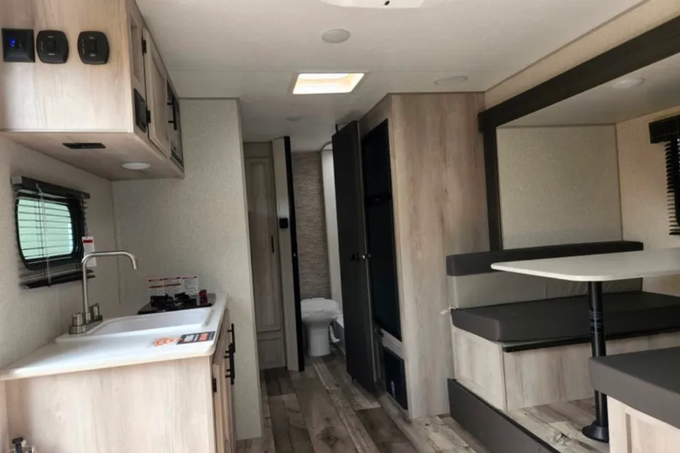 Jeff's 2023 Sportsmen 191BHK Travel Trailer