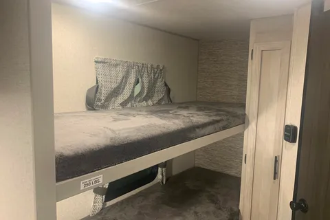 Jeff's 2023 Sportsmen 191BHK Travel Trailer