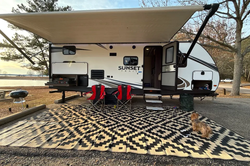 Jacob's Crossroads Sunset 239BH Travel Trailer