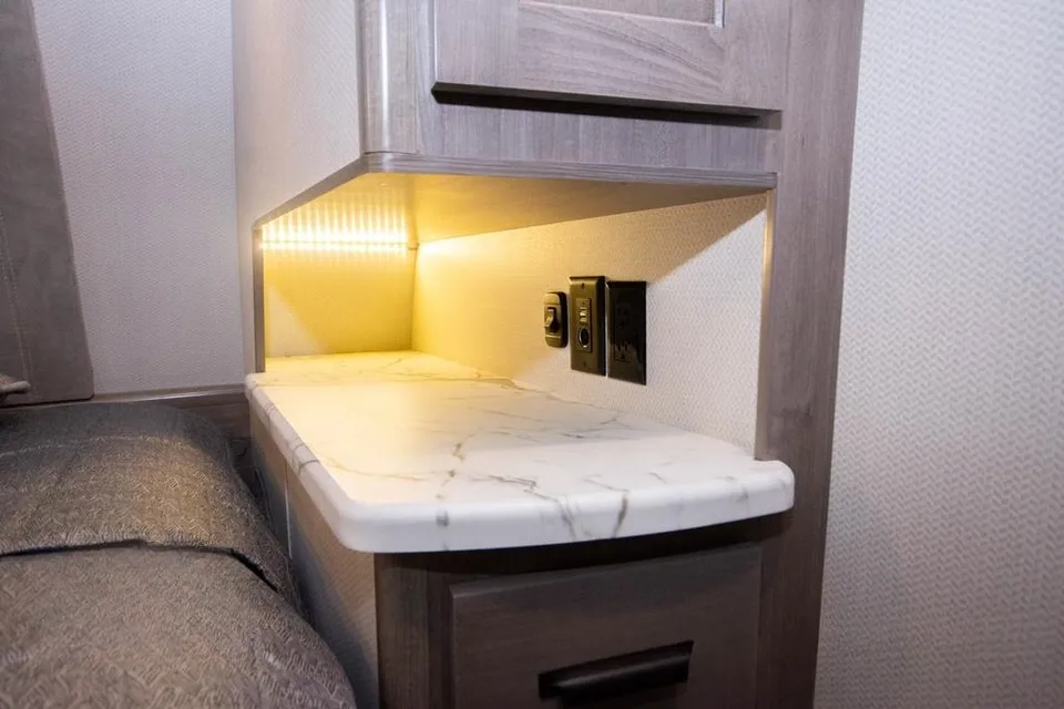 4 seasons - Family Travel Trailer 2021(Pet Friendly)