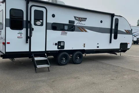 Eric's Forest River 24RLXLX Travel Trailer