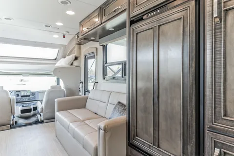 RV Memphis - 2023 Entegra Coach Esteem