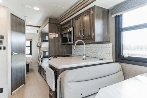 RV Memphis - 2023 Entegra Coach Esteem