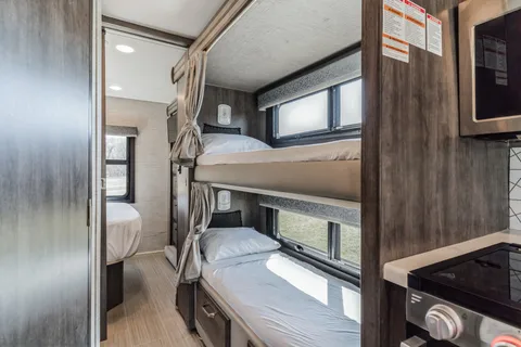 RV Memphis - 2023 Entegra Coach Esteem