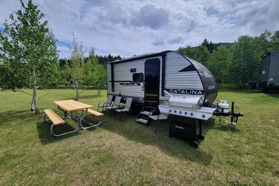 2025 20' Bunk Model Trailer