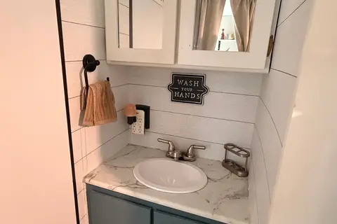 Camille the Homey Apartment-Style Living RV for Weekend Escapes