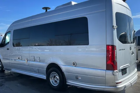 birender's Airstream Airstream Interstate 24GT Class B
