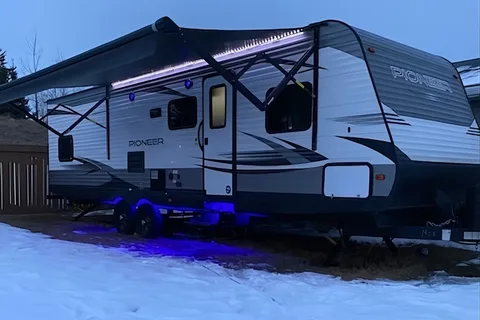 Vamonos Heartland Pioner Travel Trailer
