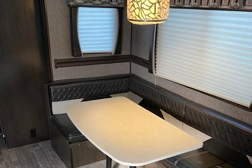 Vamonos Heartland Pioner Travel Trailer
